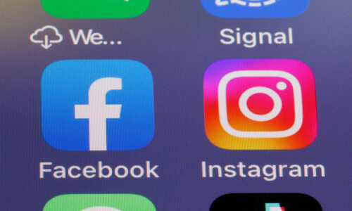 Meta set to discontinue cross-messaging between Instagram and Facebook