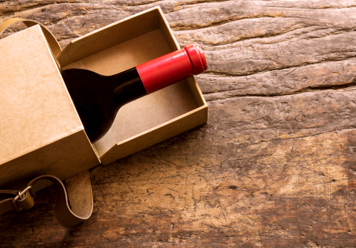 Full Glass Wine raises $14M to continue DTC marketplaces spree, buys Bright Cellars | TechCrunch